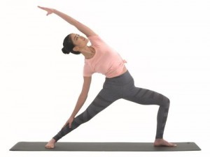 A’ sgrùdadh-mar-Yoga-Poses-Transform-Do-chorporra-agus-inntinn-sònraichte42