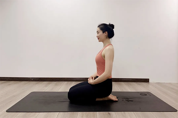 Exploring How Yoga Poses Transform Your Physical and Mental Well-being