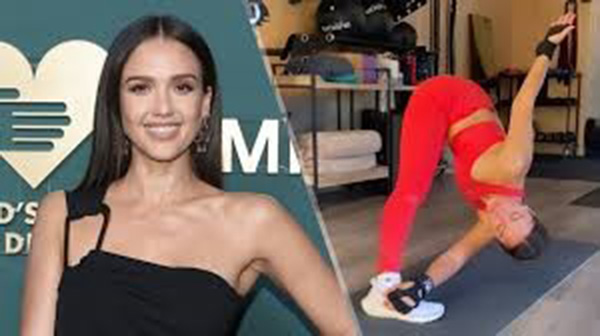 Jessica Alba's Ultimate Fitness uye Yoga Rwendo